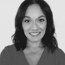 Luisa Villa